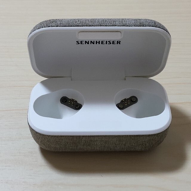 SENNHEISER(ゼンハイザー)のSennheiser Momentum True Wireless 2 ホワイト スマホ/家電/カメラのオーディオ機器(ヘッドフォン/イヤフォン)の商品写真