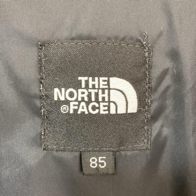 THE NORTH FACE(ザノースフェイス)の美品☆ ノースフェイス キルティングジャケット 花柄 ブラック レディースM レディースのジャケット/アウター(ブルゾン)の商品写真