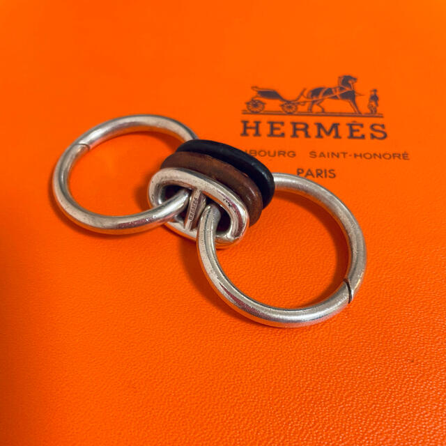 Hermes(エルメス)のHERMES シェーヌダンクル　キーリング　キーホルダー　レア　希少　限定 レディースのファッション小物(キーホルダー)の商品写真