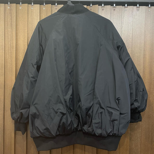 UNDERCOVER(アンダーカバー)のGU × UNDER COVER MA-1 アンダーカバー レディース レディースのジャケット/アウター(ナイロンジャケット)の商品写真