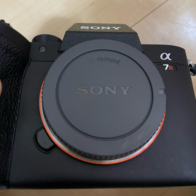 SONY α7Riv（無印） スマホ/家電/カメラのカメラ(ミラーレス一眼)の商品写真