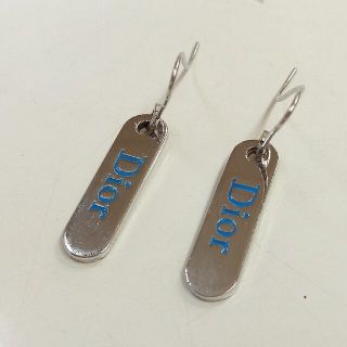 ディオール(Christian Dior) ピアス(ブルー・ネイビー/青色系)の通販