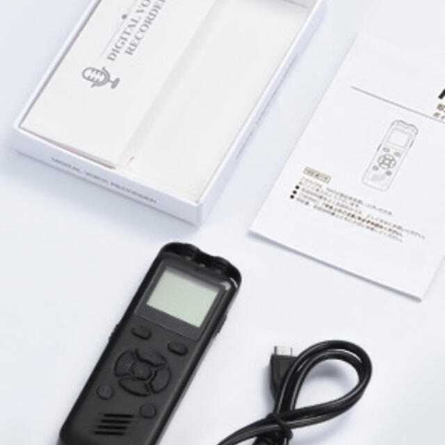 録音機 ボイスレコーダー ICレコーダー 集音器 16GB 小型 超薄 超軽量 スマホ/家電/カメラのオーディオ機器(その他)の商品写真