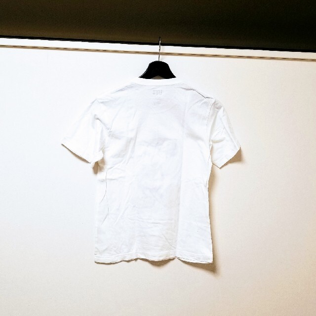 UNIQLO(ユニクロ)のUNIQLO ディズニー ミッキー Tシャツ 白 XS◆DISNEY ユニクロ メンズのトップス(Tシャツ/カットソー(半袖/袖なし))の商品写真