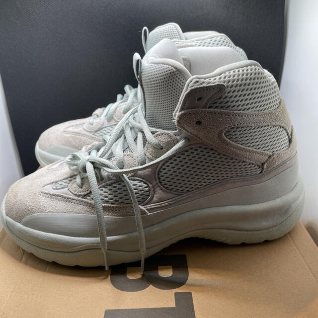 カラー adidas - adidas YEEZY デザートブーツ ソルト 27.5cmの カラー