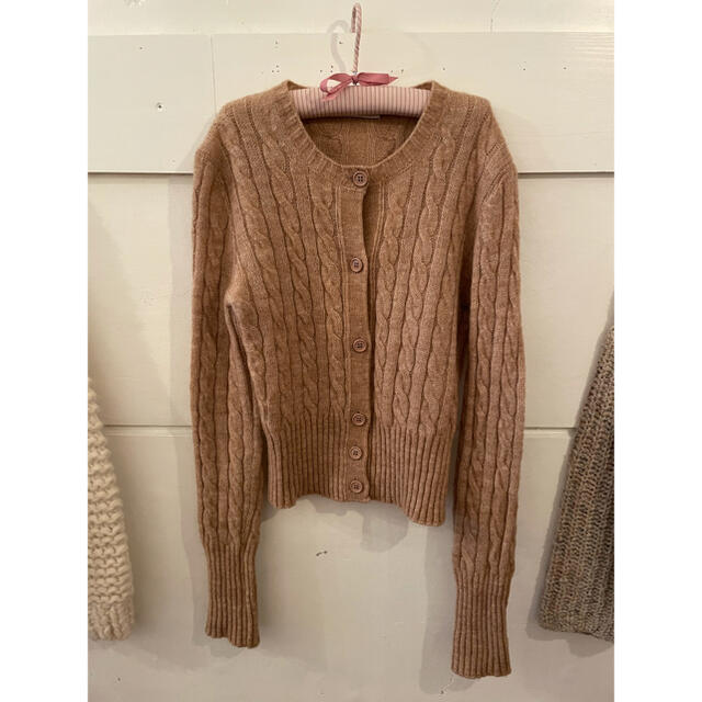 PRADA(プラダ)の最終価格🐫PRADA cable knit cardigan. レディースのトップス(カーディガン)の商品写真