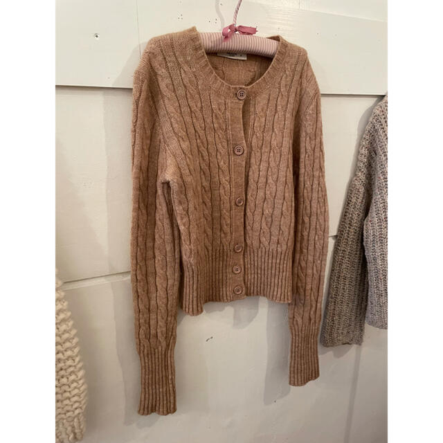 PRADA(プラダ)の最終価格🐫PRADA cable knit cardigan. レディースのトップス(カーディガン)の商品写真