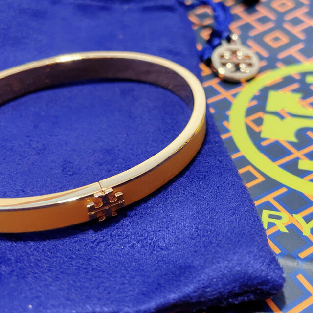 Tory Burch(トリーバーチ)のトリーバーチ バングル Tory Burch レディースのアクセサリー(ブレスレット/バングル)の商品写真