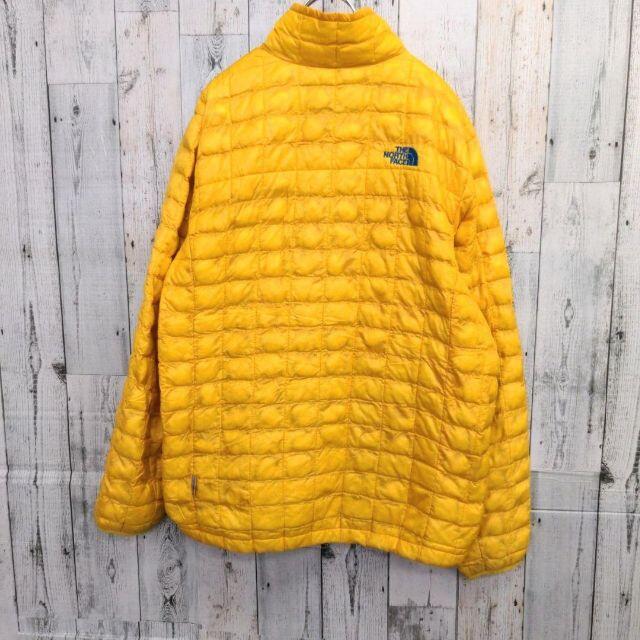 US規格 ノースフェイス 中綿ジャケット ブルゾン 刺繍ロゴ イエロー黄色2L メンズのジャケット/アウター(ダウンジャケット)の商品写真