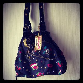 ベッツィジョンソン(BETSEY JOHNSON)のBETSEYショルダー♪のんのん様(ショルダーバッグ)