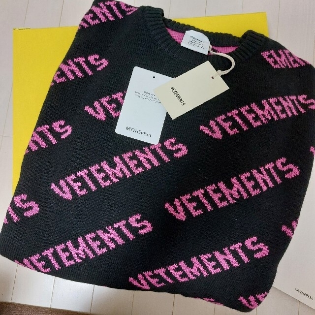 新品正規店購入vetements ロゴ ニット セーターM ヴェトモン | tspea.org