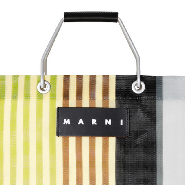 Marni(マルニ)のマルニフラワーカフェ　MARNI ストライプバッグ　マルチグレー レディースのバッグ(かごバッグ/ストローバッグ)の商品写真