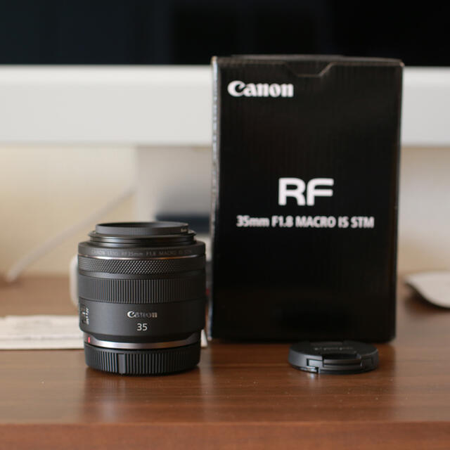 Canon(キヤノン)のRF35mm F1.8 MACRO IS STM Canon キヤノン スマホ/家電/カメラのカメラ(レンズ(単焦点))の商品写真