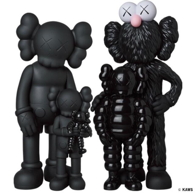 KAWS FAMILY BLACK カウズ ファミリー ブラック エンタメ/ホビーのフィギュア(その他)の商品写真