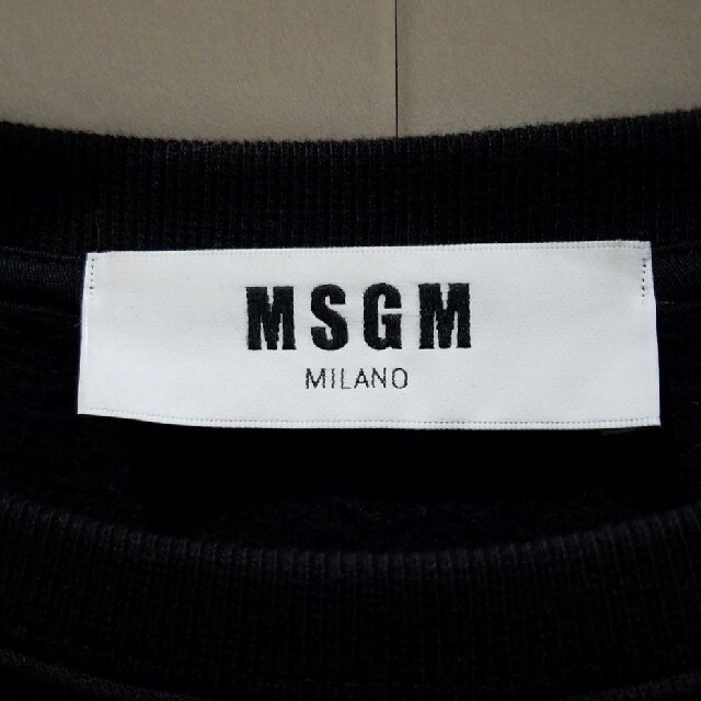 MSGM(エムエスジイエム)の限定値下げ【美品！】MSGM スウェット ブラック メンズのトップス(ニット/セーター)の商品写真