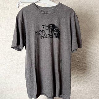 ザノースフェイス(THE NORTH FACE)の【中古・古着】THE NORTH FACE Tシャツ グレー 米国Mサイズ(Tシャツ/カットソー(半袖/袖なし))