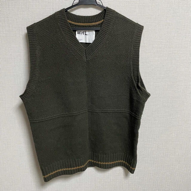 MARGARET HOWELL - MHL. vネック ニットベスト NATURAL WOOL RIBの通販 ...