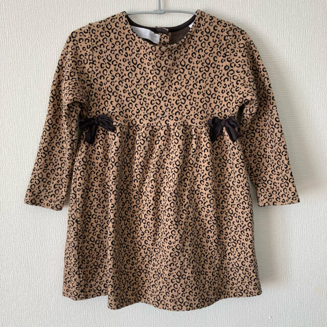 ZARA(ザラ)の【美品】ZARA ザラ　レオパード　ヒョウ柄　ワンピース　100㎝ キッズ/ベビー/マタニティのキッズ服女の子用(90cm~)(ワンピース)の商品写真