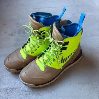 ナイキ(NIKE)のレコバさん用Nike ACG Lunar Terra Arktos acgブーツ(スニーカー)