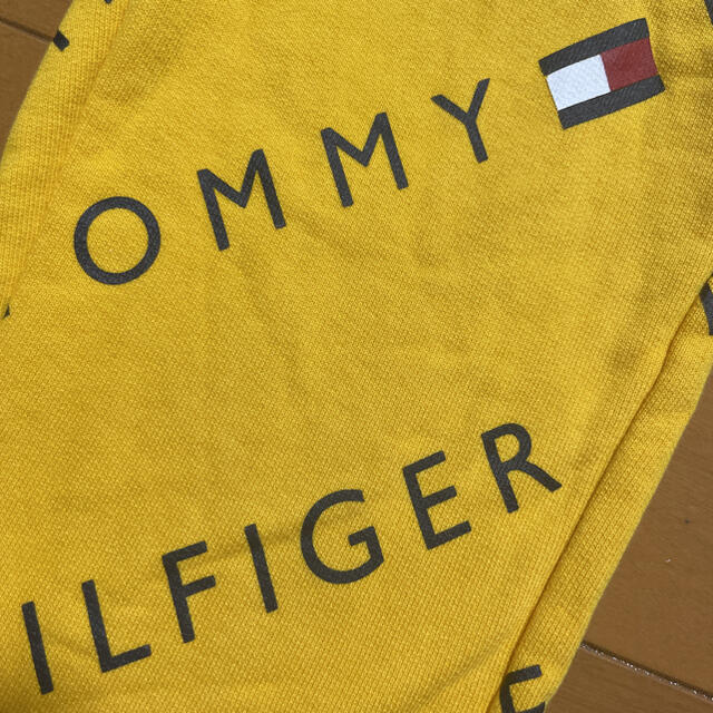 TOMMY HILFIGER(トミーヒルフィガー)のトミーヒルフィガー  キッズ　パンツ　ズボン　104cm 100cm キッズ/ベビー/マタニティのキッズ服男の子用(90cm~)(パンツ/スパッツ)の商品写真