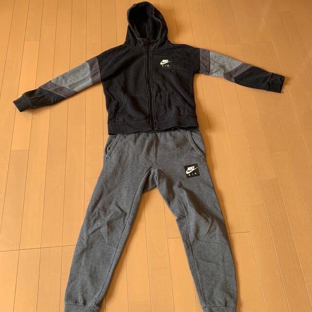 NIKE(ナイキ)のNIKE セットアップ　裏起毛 キッズ/ベビー/マタニティのキッズ服男の子用(90cm~)(ジャケット/上着)の商品写真