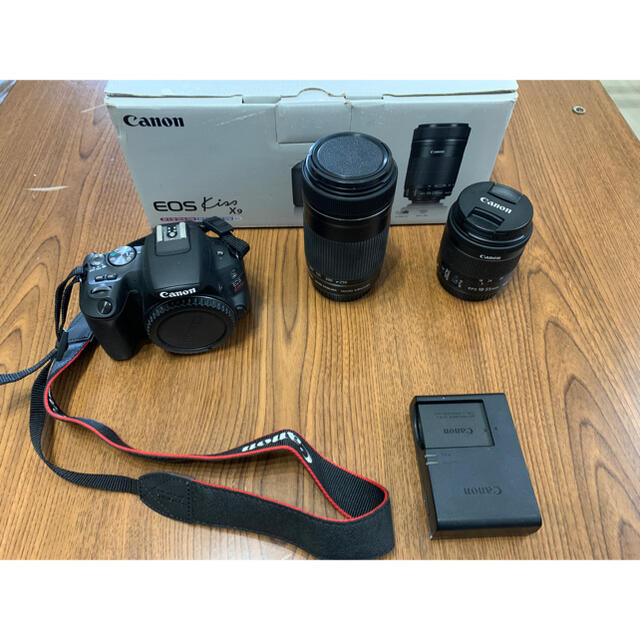 新品未使用　Canon EOS kiss X9i ダブルズームキット