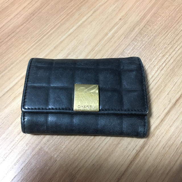 CHANEL(シャネル)の値下げ✳︎正規品✳︎シャネル★CHANEL★チョコバー  キーケース6連 レディースのファッション小物(キーケース)の商品写真