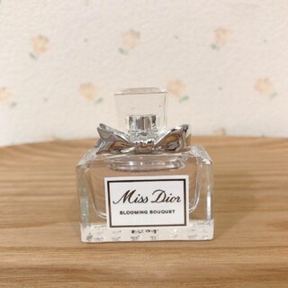 ディオール(Dior)のDior  ミニ香水 ブルーミングブーケ 5ml(香水(女性用))