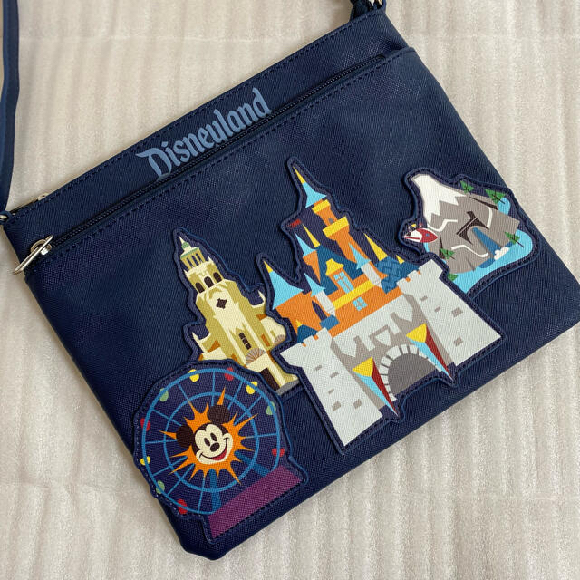 Disney - 海外ディズニー限定! ショルダーバッグの通販 by CABI Disney - 海外ディズニー限定! ショルダーバッグの通販 by CABI
