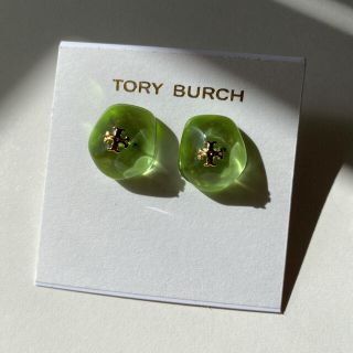 トリーバーチ(Tory Burch)のトリーバーチ　ピアス　グリーン(ピアス)