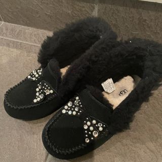 アグ(UGG)の専用品　アレーナ　キラキラリボン　黒　23(スリッポン/モカシン)