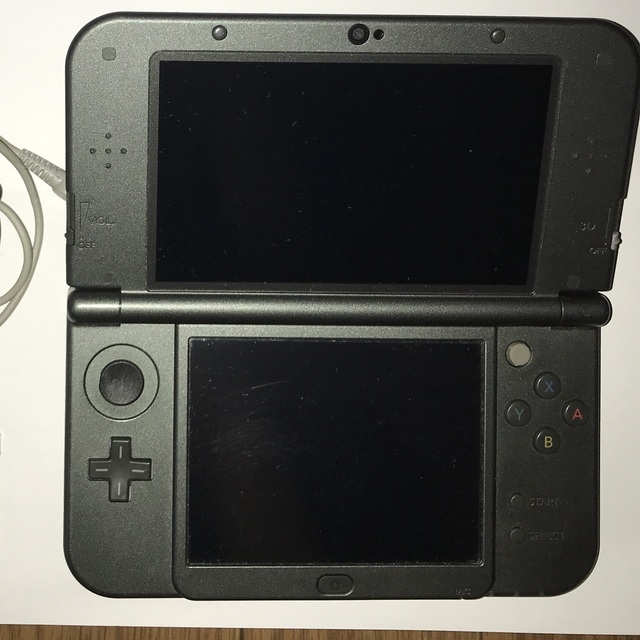 NEW NINTENDO 3ＤS LL 2