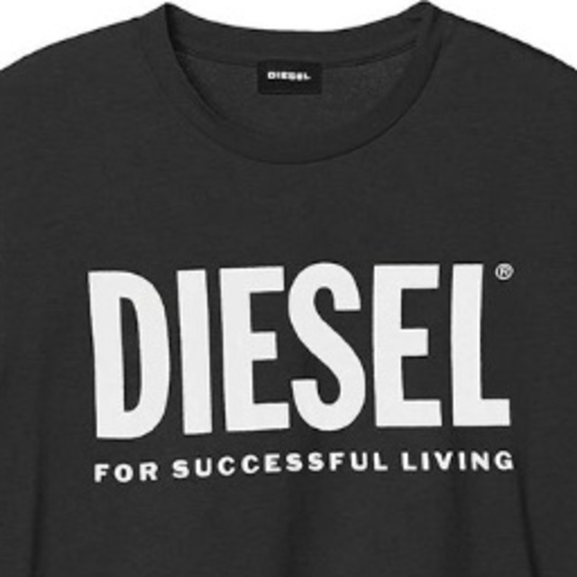 DIESEL(ディーゼル)のDIESEL Tシャツ XL ロゴ　半袖　ブラック ディーゼル メンズのトップス(Tシャツ/カットソー(半袖/袖なし))の商品写真