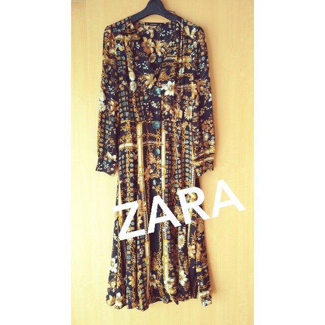 Zara 美品 Zara 素敵な花 スカーフ柄ロングワンピースの通販 By Candy Shop ザラならラクマ Zara 美品 Zara 素敵な花 スカーフ柄ロングワンピースの通販 By Candy Shop ザラならラクマ