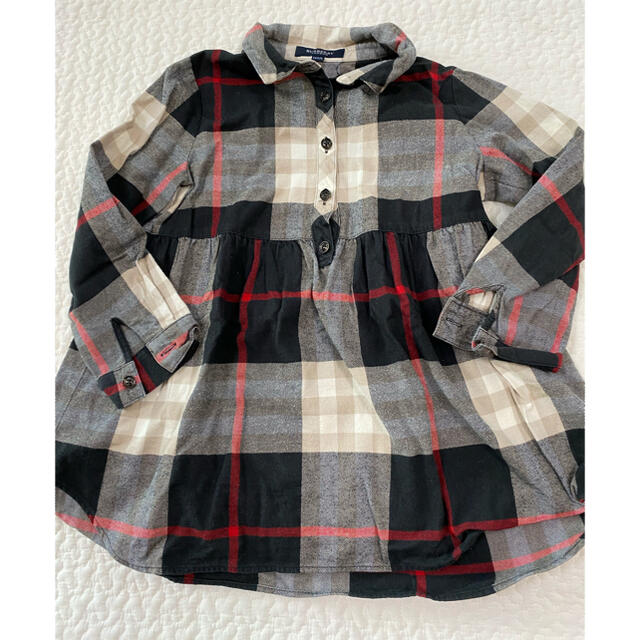 BURBERRY(バーバリー)のバーバリー　シャツワンピース120 キッズ/ベビー/マタニティのキッズ服女の子用(90cm~)(ワンピース)の商品写真