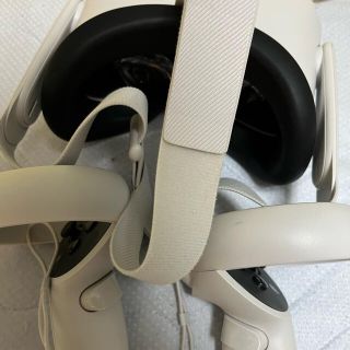 Oculus quest 2 64GB オキュラスクエスト2(家庭用ゲーム機本体)