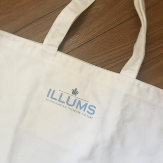 ILLUMSキャンバストートバッグ(トートバッグ)