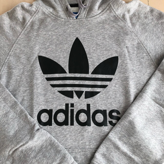 adidas(アディダス)のadidas アディダス　パーカー メンズのトップス(パーカー)の商品写真