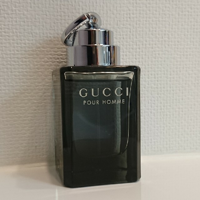 Gucci(グッチ)のGUCCI グッチ バイ グッチ  プールオム オードトワレ  90mL コスメ/美容の香水(香水(男性用))の商品写真