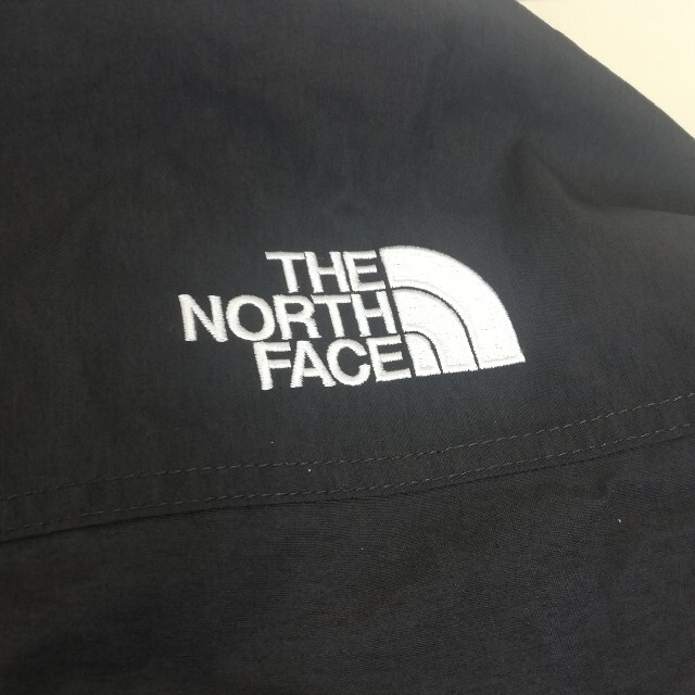 THE NORTH FACE(ザノースフェイス)のノースフェイス マウンテンライトジャケット NP11834 Lサイズ ブラック メンズのジャケット/アウター(マウンテンパーカー)の商品写真