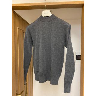 ジョンスメドレー(JOHN SMEDLEY)のLetroyes ルトロワ AURORE モックネック チャコール フランス製(ニット/セーター)