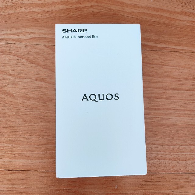 AQUOS sense4 lite シルバー 64GB SIMフリー-