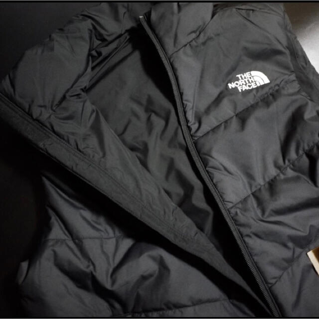 THE NORTH FACE(ザノースフェイス)の☆新品 タグ付き　THE NORTH FACE ノースフェイス【M】☆ メンズのジャケット/アウター(ダウンベスト)の商品写真