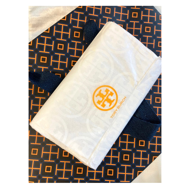 Tory Burch(トリーバーチ)のTORY BURCH Emerson カードケース レディースのファッション小物(名刺入れ/定期入れ)の商品写真