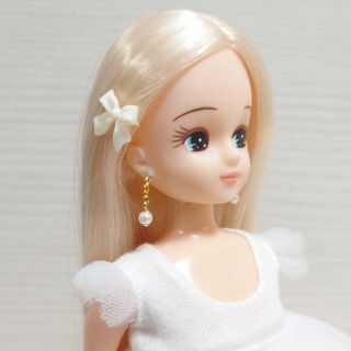 126リカちゃん ヘアピンとピアスのセット（リボン・白）●1030(その他)