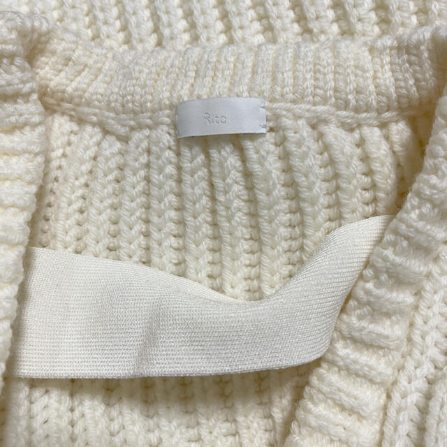 【新品未使用】Rito  cable  v neck knit 4
