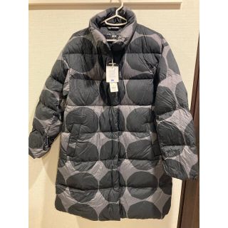 マリメッコ(marimekko)の*pomi様専用*ユニクロ マリメッコ ウルトラライトダウンkivet新品未使用(ダウンジャケット)