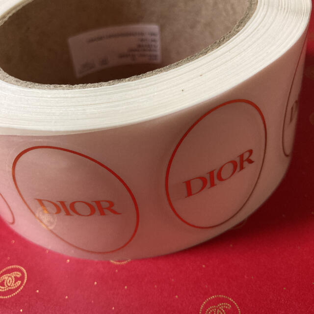 Christian Dior(クリスチャンディオール)のDior/楕円形✨ゴールドラッピングシール【10枚】 インテリア/住まい/日用品の文房具(シール)の商品写真