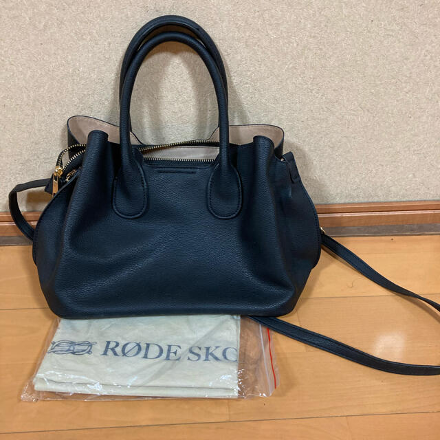 URBAN RESEARCH(アーバンリサーチ)のRODE SKO ADA⭐︎2way バッグ レディースのバッグ(ショルダーバッグ)の商品写真