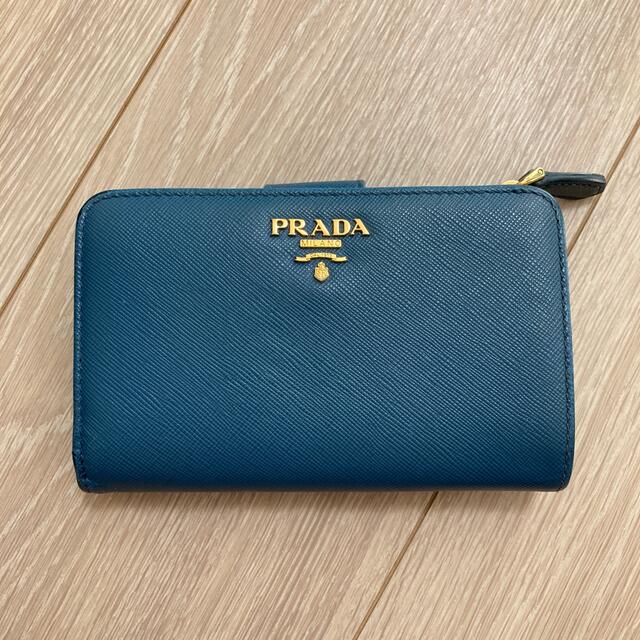 PRADA(プラダ)のプラダ財布　コバルト　牛革 レディースのファッション小物(財布)の商品写真